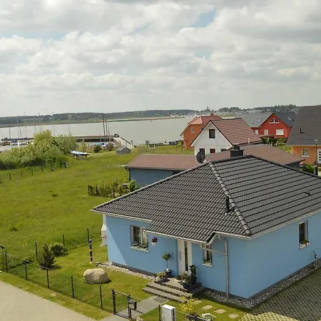Fh Das Blaue Haus Am Peenestrom Peenemunde Exterior photo