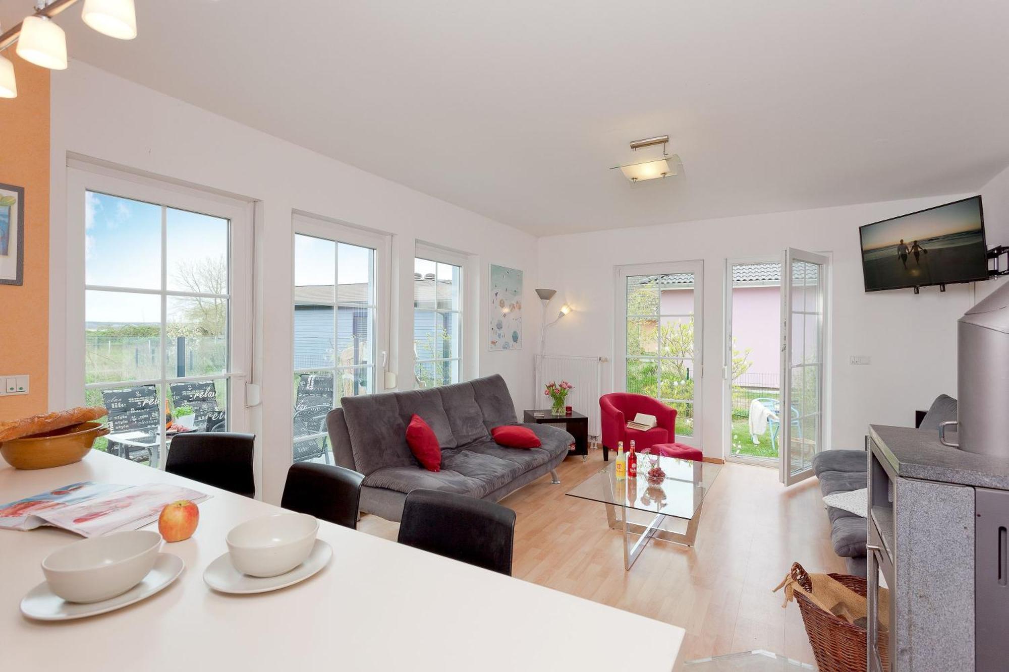 Holiday home Fh Blaue Haus Am Peenestrom Peenemunde